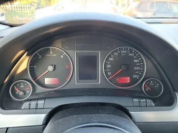 Second-hand 2005 Audi A4 | 2.180 EUR (Preț OK) - Imagine 1/4