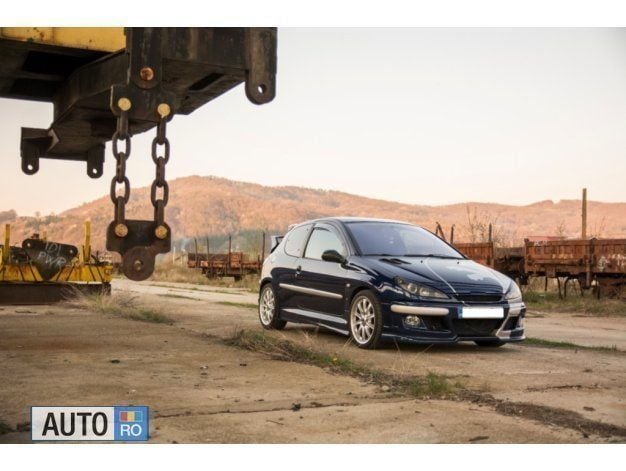 Second-hand Peugeot 206 145 CP (106 kW) 2002 Albastru Hatchback