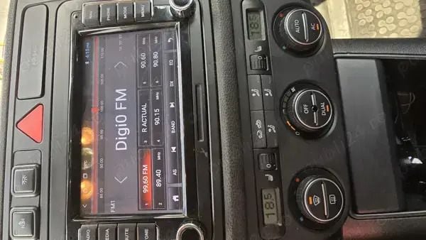 Utilizat 2009 VW Tiguan SUV | 6.600 EUR (Preț OK) - Imagine 1/4