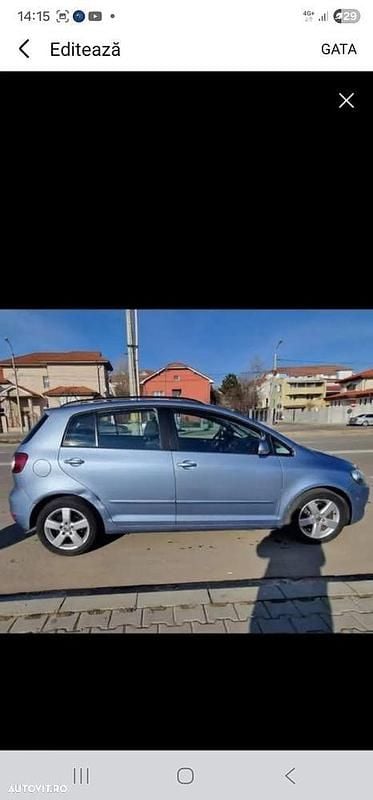 Second-hand VW Golf VI Life 105 CP (77 kW) 2011 Culoarealbastru Hatchback