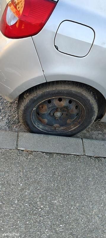 Second-hand Renault Clio II 75 CP (55 kW) 2007 Culoareargint