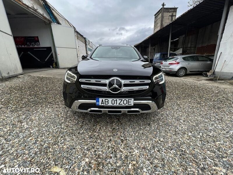 Negru Utilizat 2019 Mercedes GLC200 Exclusive SUV | 35.999 EUR - Imagine 1/4