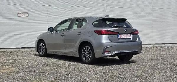 Second-hand Lexus CT200h 140 CP (102 kW) 2018 Hatchback