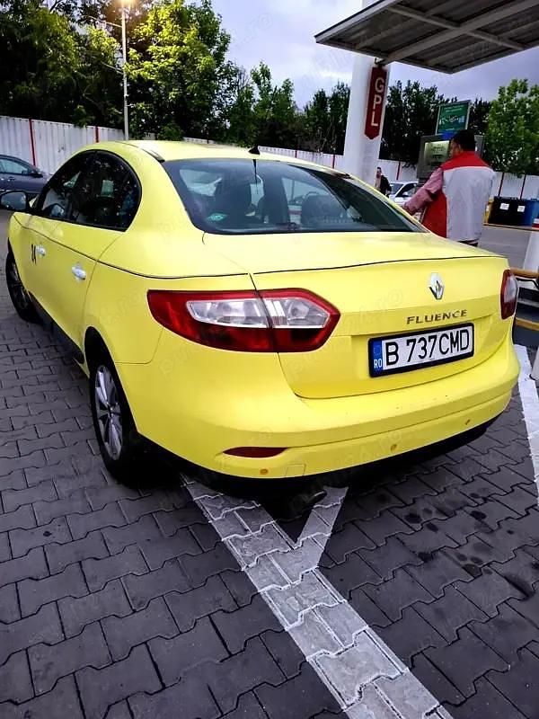 Second-hand Renault Fluence 115 CP (84 kW) 2011 Berlinǎ