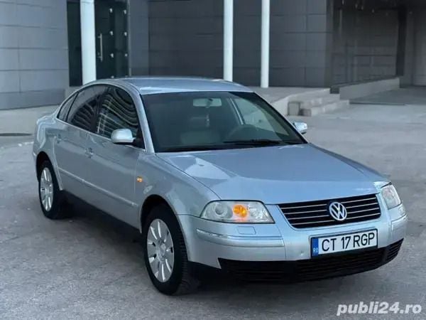 Utilizat 2003 VW Passat Berlinǎ | 2.100 EUR (Preț OK) - Imagine 1/4