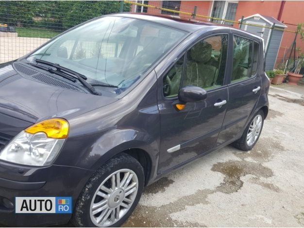 Second-hand Renault Modus 110 CP (80 kW) 2006 Maro Monovolum
