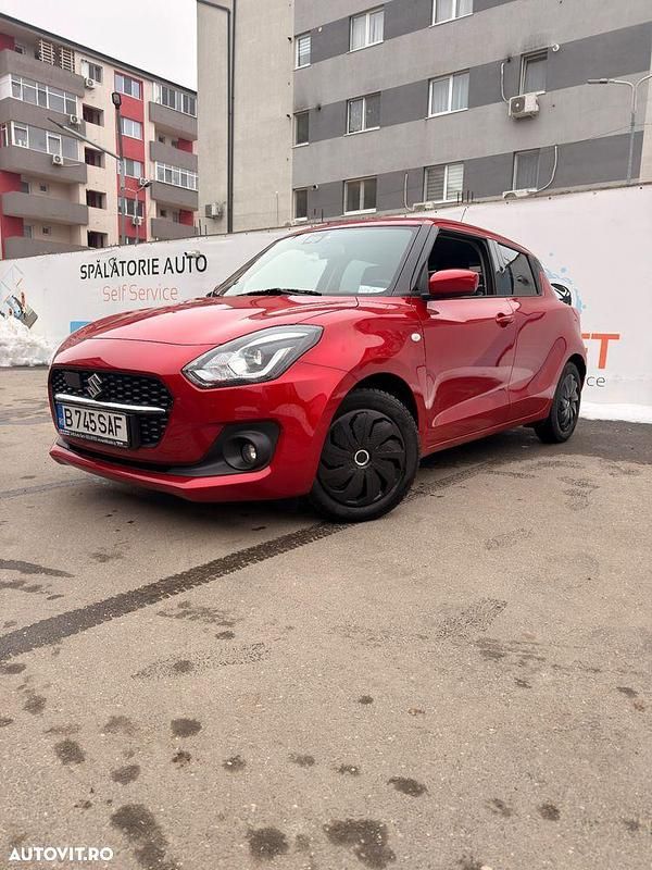 Second-hand Suzuki Swift 83 CP (61 kW) 2021 Culoarerosu Hatchback