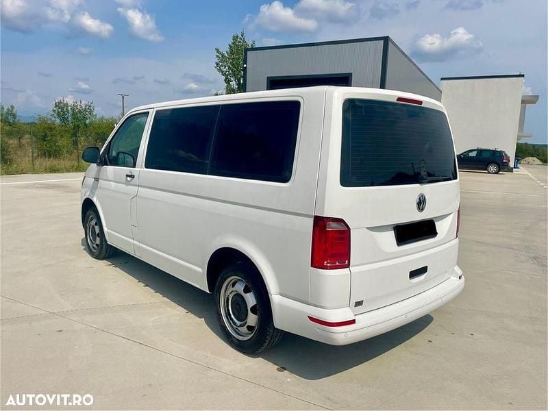 Second-hand VW Transporter Comfortline 198 CP (145 kW) 2019 Culoarealb Van
