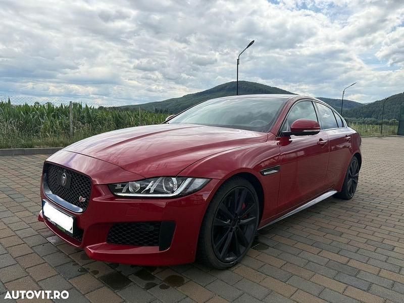 Rosu Utilizat 2016 Jaguar XE S Berlinǎ | 19.000 EUR - Imagine 1/4