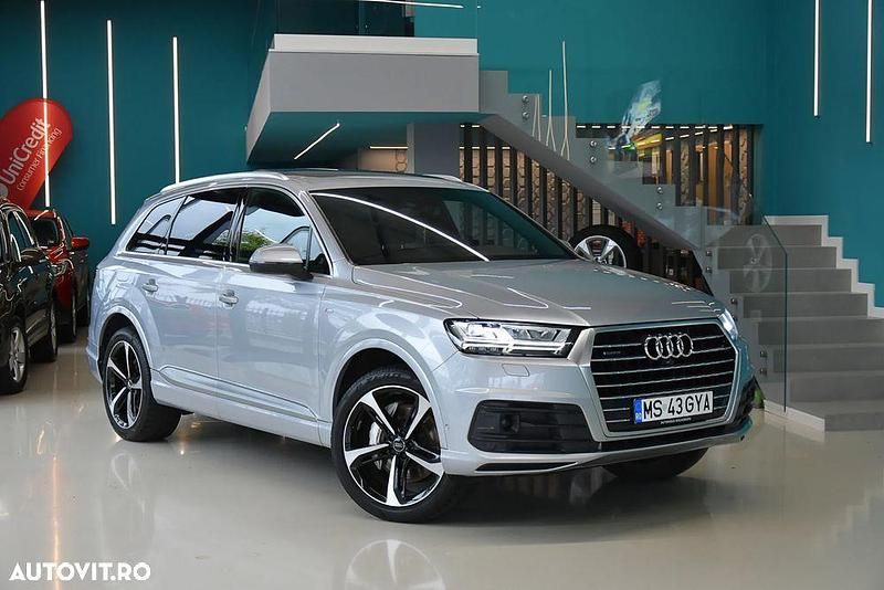Culoareargint Utilizat 2018 Audi Q7 S-Line SUV | 28.990 EUR - Imagine 1/4