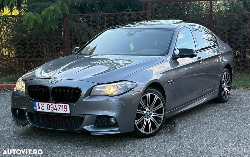 Culoarealte culori Utilizat 2013 BMW 520 Comfort Edition Berlinǎ | 13.999 EUR (Preț OK) - Imagine 1/4