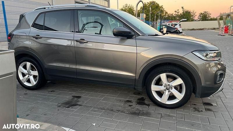 Second-hand VW T-Cross Style 110 CP (80 kW) 2021 Culoaregri SUV