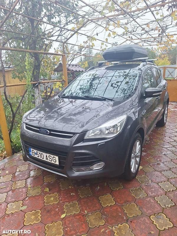 Culoaregri Utilizat 2016 Ford Kuga Titanium SUV | 9.200 EUR (Super Preț) - Imagine 1/4