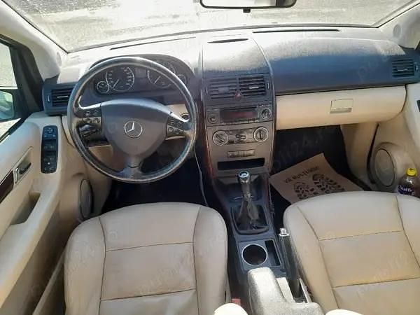 Second-hand Mercedes A150 75 CP (55 kW) 2007 Berlinǎ