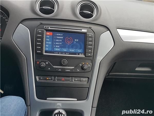 Second-hand Ford Mondeo 115 CP (84 kW) 2012 Gri Break