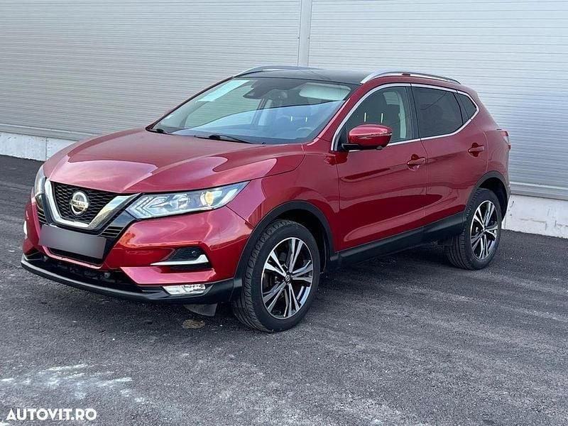 Culoarerosu Utilizat 2019 Nissan Qashqai SUV | 15.990 EUR (Preț OK) - Imagine 1/4