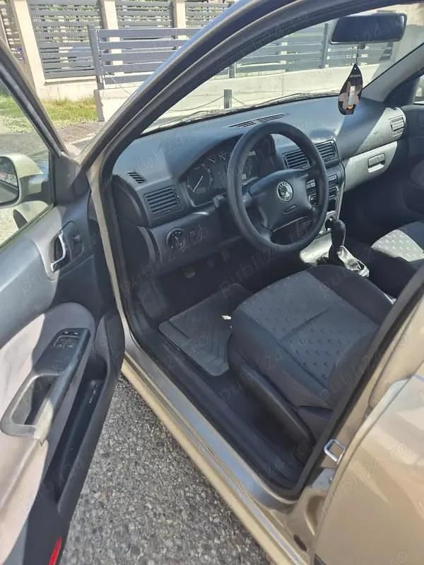 Second-hand Skoda Octavia 75 CP (55 kW) 2005 Berlinǎ