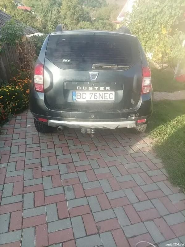 Utilizat 2014 Dacia Duster SUV | 8.000 EUR (Preț bun) - Imagine 1/4