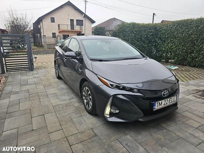 Culoaregri Second-hand 2018 Toyota Prius Plug-in Hybrid Comfort Hatchback | 25.900 EUR - Imagine 1/4