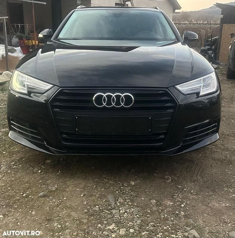 Second-hand Audi A4 Ambiente 150 CP (110 kW) 2017 Culoarenegru Break
