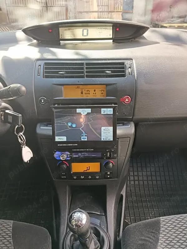 Utilizat 2006 Citroën C4 Hatchback | 1.100 EUR (Preț OK) - Imagine 1/4