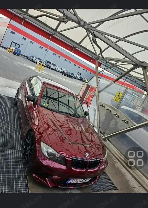 Second-hand BMW 330 231 CP (169 kW) 2007 Berlinǎ