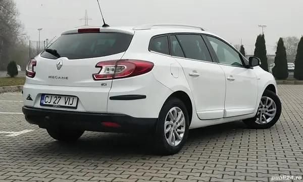 Second-hand Renault Mégane III Bose Edition 110 CP (80 kW) 2014 Alb Break