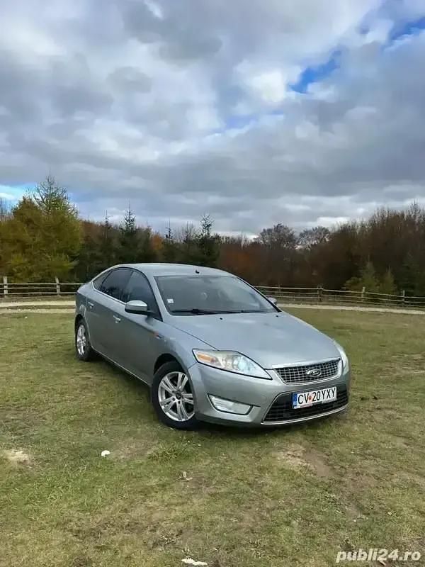 Second-hand Ford Mondeo 140 CP (102 kW) 2008 Gri Berlinǎ