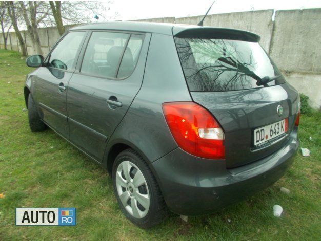 Second-hand Skoda Fabia 85 CP (62 kW) 2009 Gri Hatchback