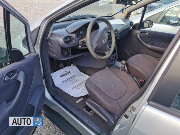 Second-hand Mercedes A140 90 CP (66 kW) 2002 Gri Hatchback