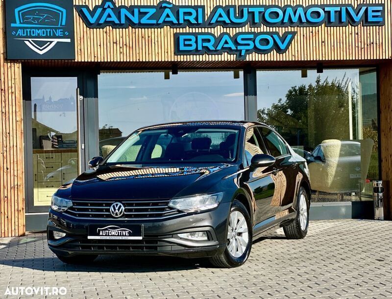 Gri Utilizat 2020 VW Passat Advance Berlinǎ | 14.950 EUR (Preț bun) - Imagine 1/4