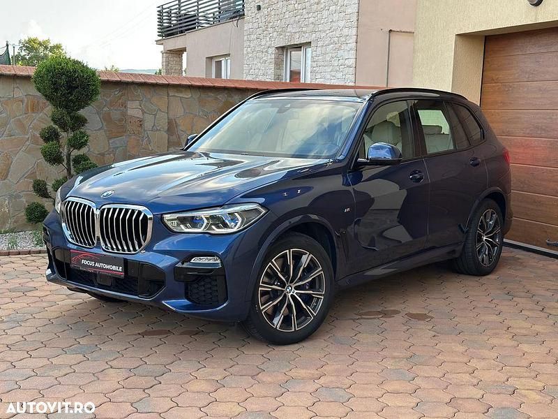 Culoarealbastru Utilizat 2020 BMW X5 M Sport SUV | 39.900 EUR (Super Preț) - Imagine 1/4
