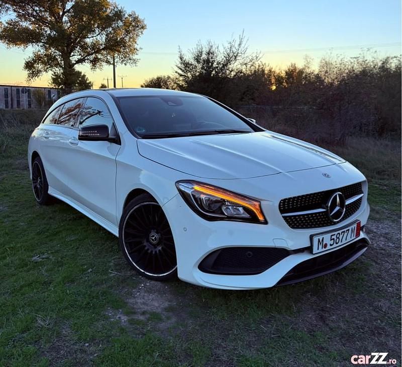 Alb Utilizat 2017 Mercedes CLA220 AMG Berlinǎ | 15.350 EUR (Super Preț) - Imagine 1/4