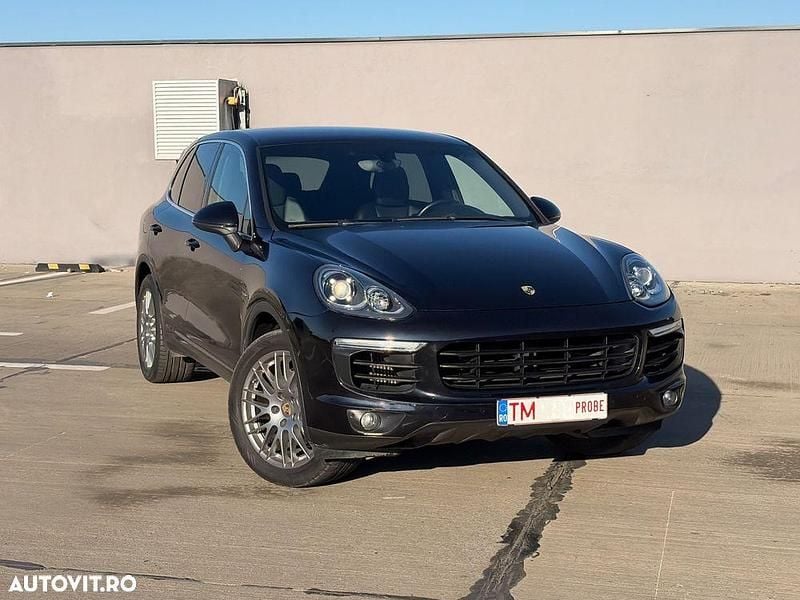 Second-hand Porsche Cayenne Platinum Edition 262 CP (192 kW) 2016 Culoarenegru SUV