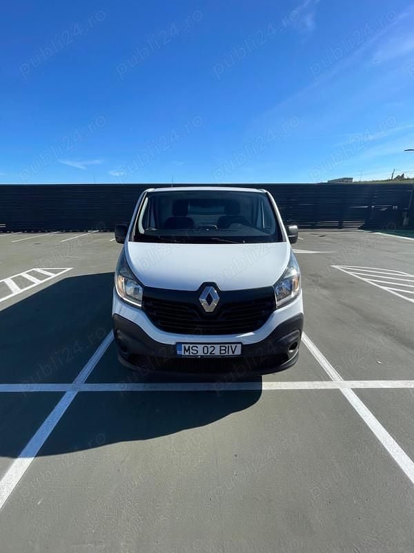 Second-hand Renault Trafic 116 CP (85 kW) 2016 Monovolum