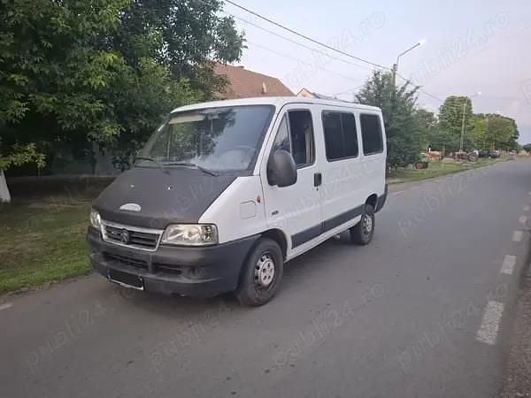 Utilizat 2005 Peugeot Boxer Van | 2.500 EUR - Imagine 1/4