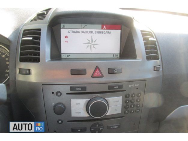 Second-hand Opel Zafira 74 CP (54 kW) 2007 Gri Monovolum