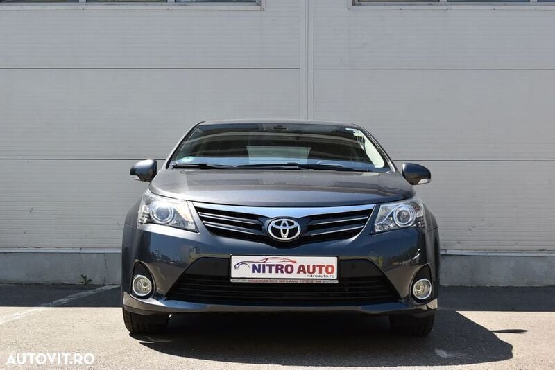 Gri Utilizat 2012 Toyota Avensis Berlinǎ | 10.999 EUR (Scump) - Imagine 1/4