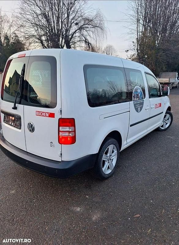 Second-hand VW Caddy Maxi Life 140 CP (102 kW) 2014 Culoarealb Monovolum