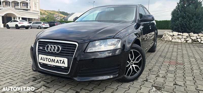 Culoarenegru Utilizat 2010 Audi A3 Sportback Ambiente Hatchback | 5.990 EUR (Preț bun) - Imagine 1/4
