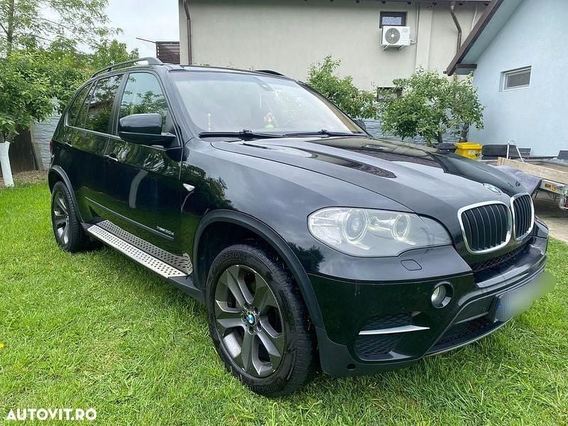 Culoarenegru Utilizat 2011 BMW X5 Sport Line SUV | 8.900 EUR (Preț OK) - Imagine 1/4