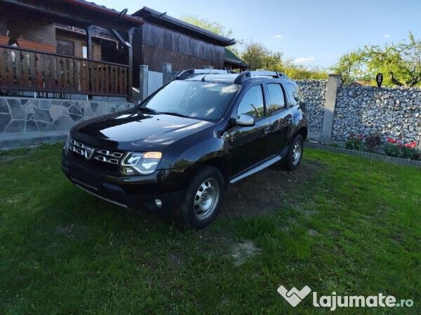 Utilizat 2015 Dacia Duster Prestige SUV | 5.700 EUR (Super Preț) - Imagine 1/4