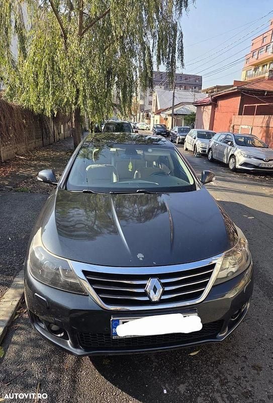 Culoaregri Utilizat 2014 Renault Latitude Initiale Berlinǎ | 6.700 EUR (Preț bun) - Imagine 1/4