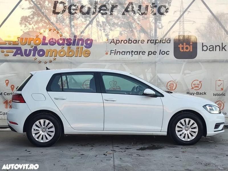 Second-hand VW Golf VII Comfortline 115 CP (84 kW) 2020 Culoarealb Hatchback