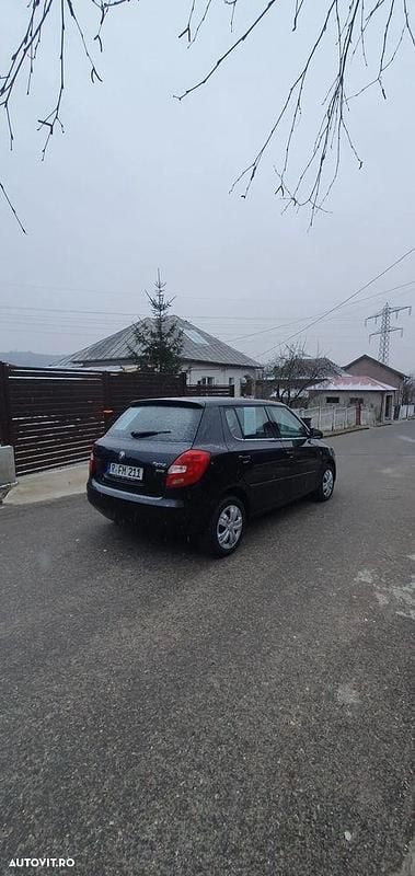 Second-hand Skoda Fabia 64 CP (47 kW) 2011 Culoarenegru Hatchback