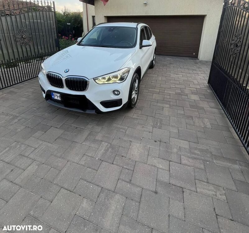 Alb Utilizat 2018 BMW X1 SUV | 15.600 EUR (Preț bun) - Imagine 1/4