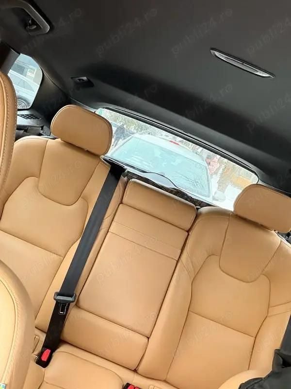 Second-hand 2018 Volvo XC60 Momentum SUV | 22.900 EUR (Scump) - Imagine 1/4