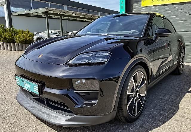 Nouă 2025 Porsche Macan 4 Electric Sport SUV | 96.535 EUR - Imagine 1/1