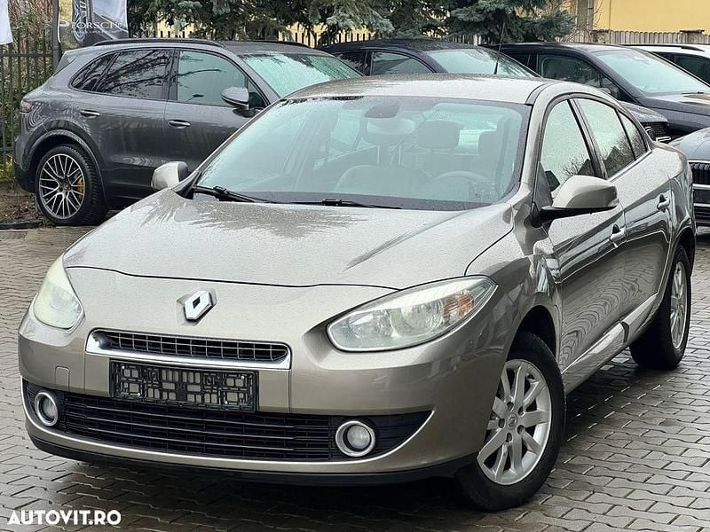 Culoaregri Utilizat 2011 Renault Fluence Dynamique Berlinǎ | 4.490 EUR (Super Preț) - Imagine 1/4