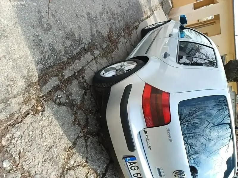 Second-hand VW Golf IV 105 CP (77 kW) 2002 Hatchback